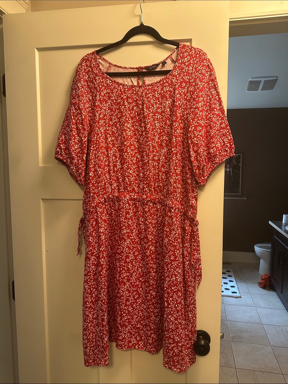 Reitmans Red Floral Tie-Detail Midi Dress